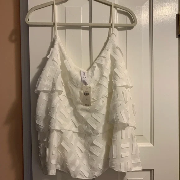 NWT!! Anthropologie Amadi White Ruffled Tank - Picture 2 of 5